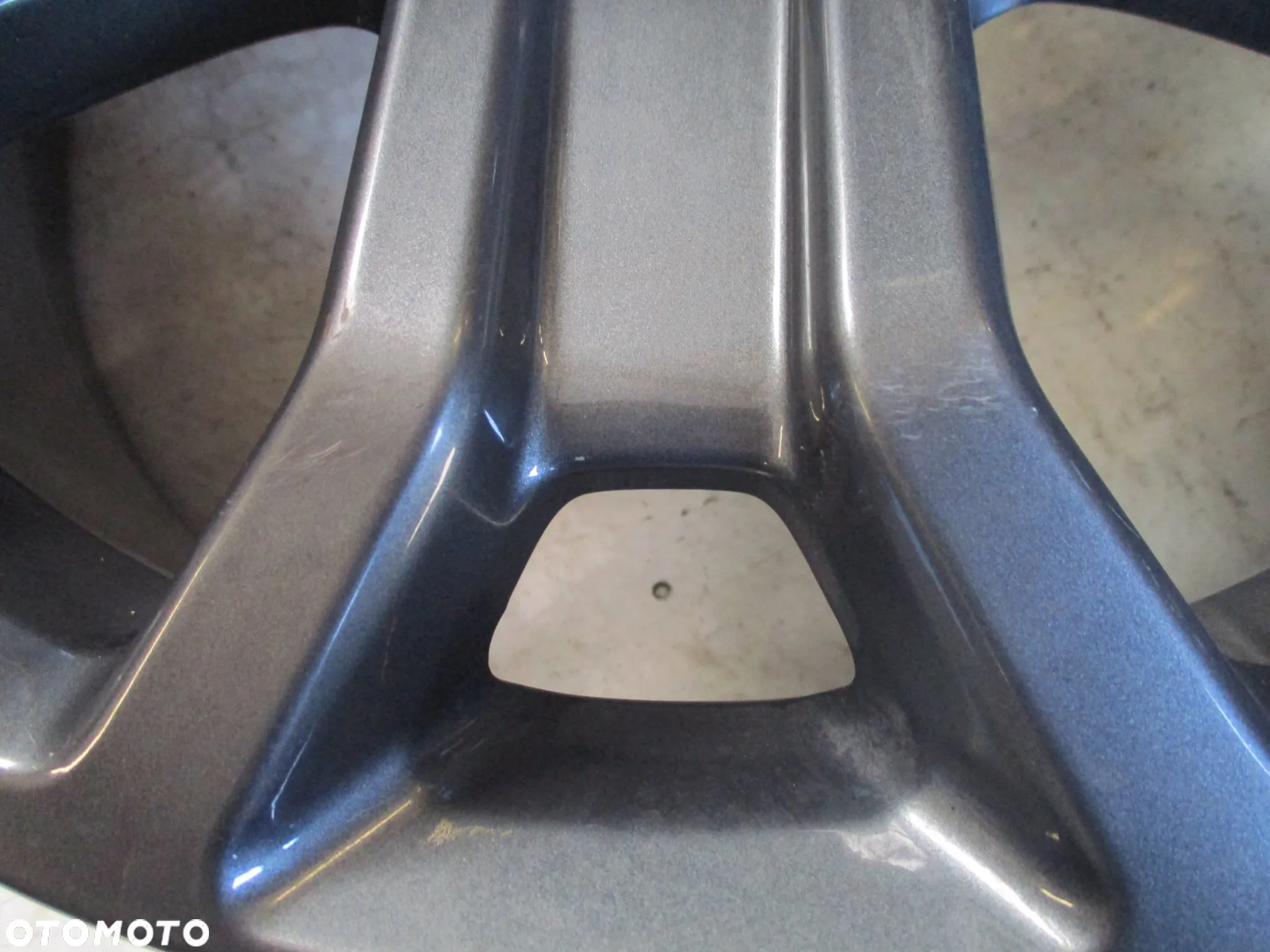 FELGA ALUMINIOWA 18 FORD RANGER ET55 - 8