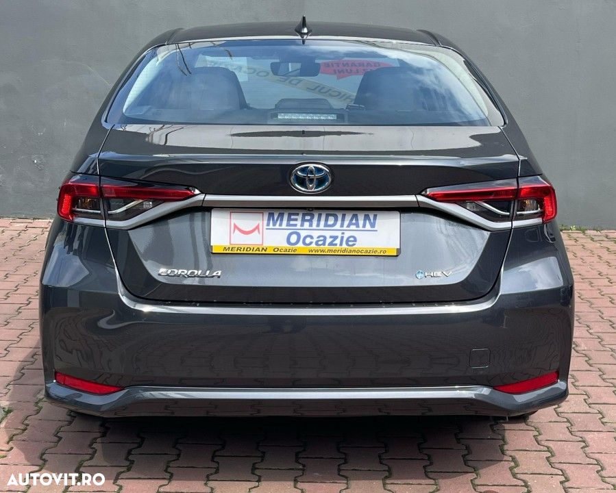 Toyota Corolla - 6