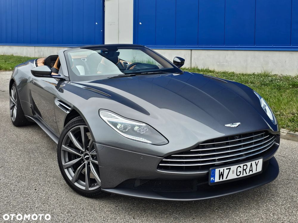 Aston Martin DB11 - 1