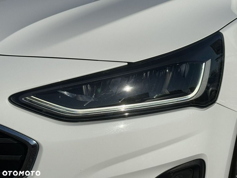 Ford Focus 1.0 EcoBoost Hybrid TITANIUM STYLE - 5