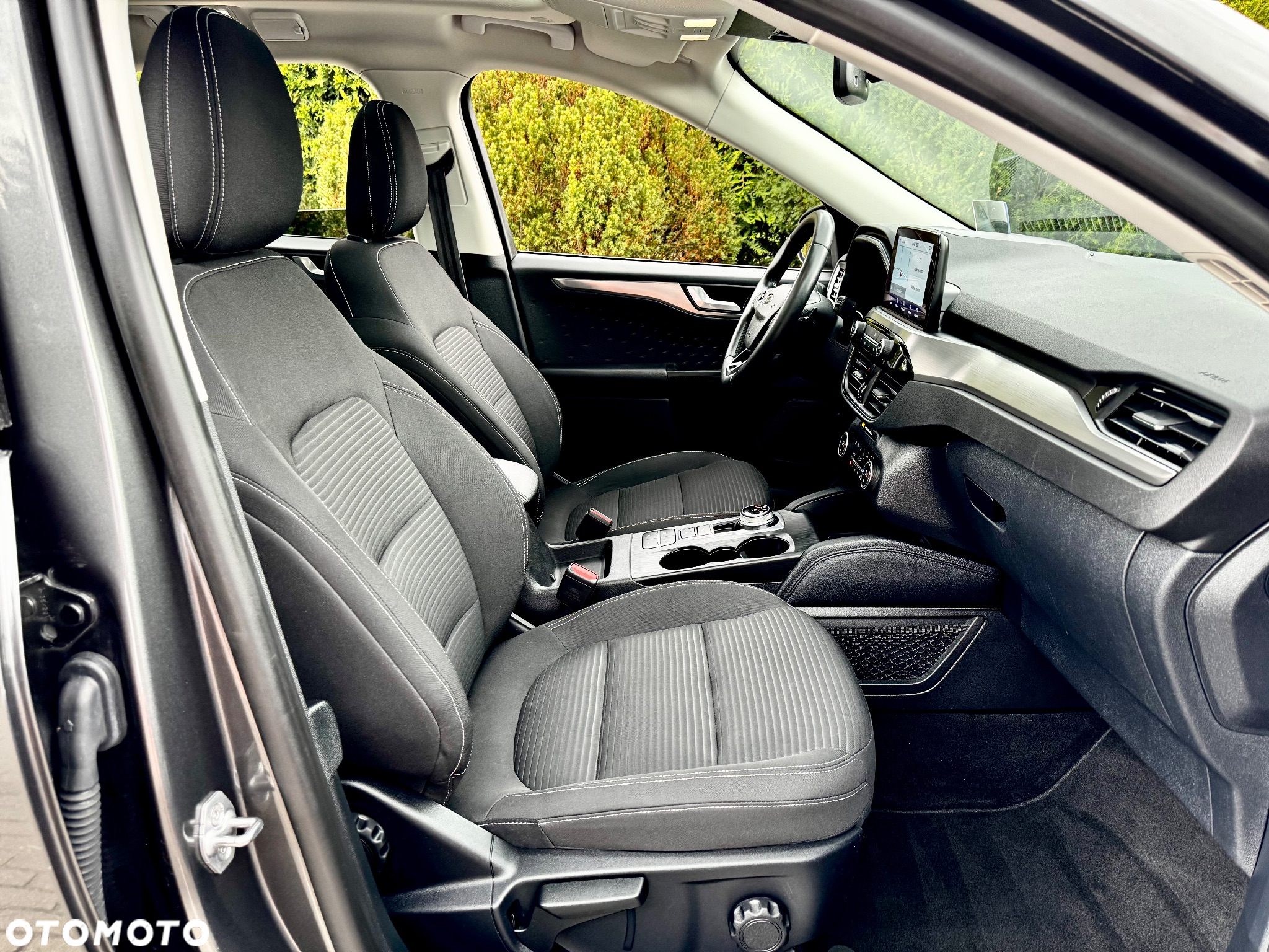 Ford Kuga 2.0 EcoBlue 4x4 TITANIUM - 7