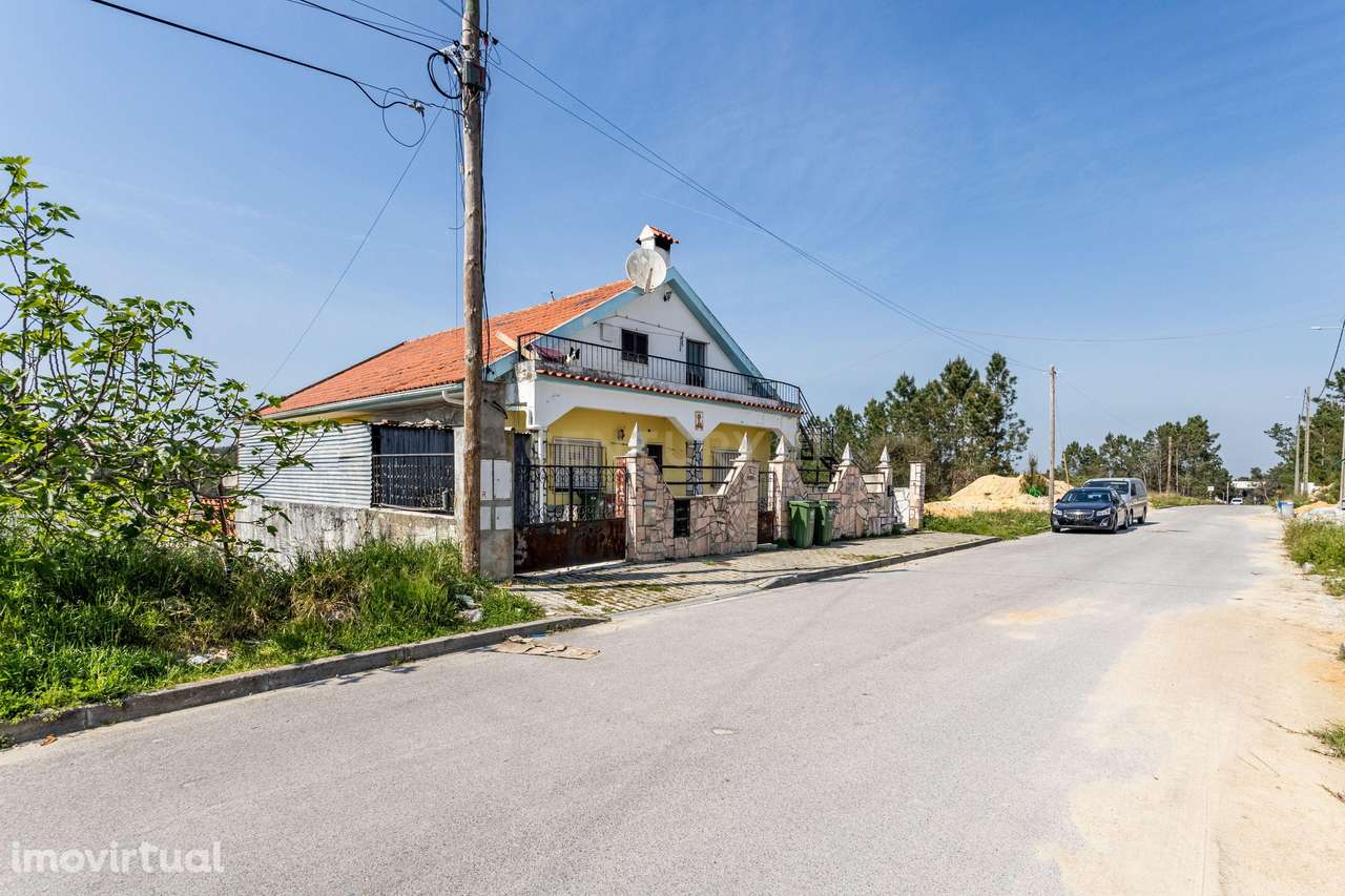 Moradia T6 com elevado potencial de rentabilidade em Fernão Ferro - Grande imagem: 4/32