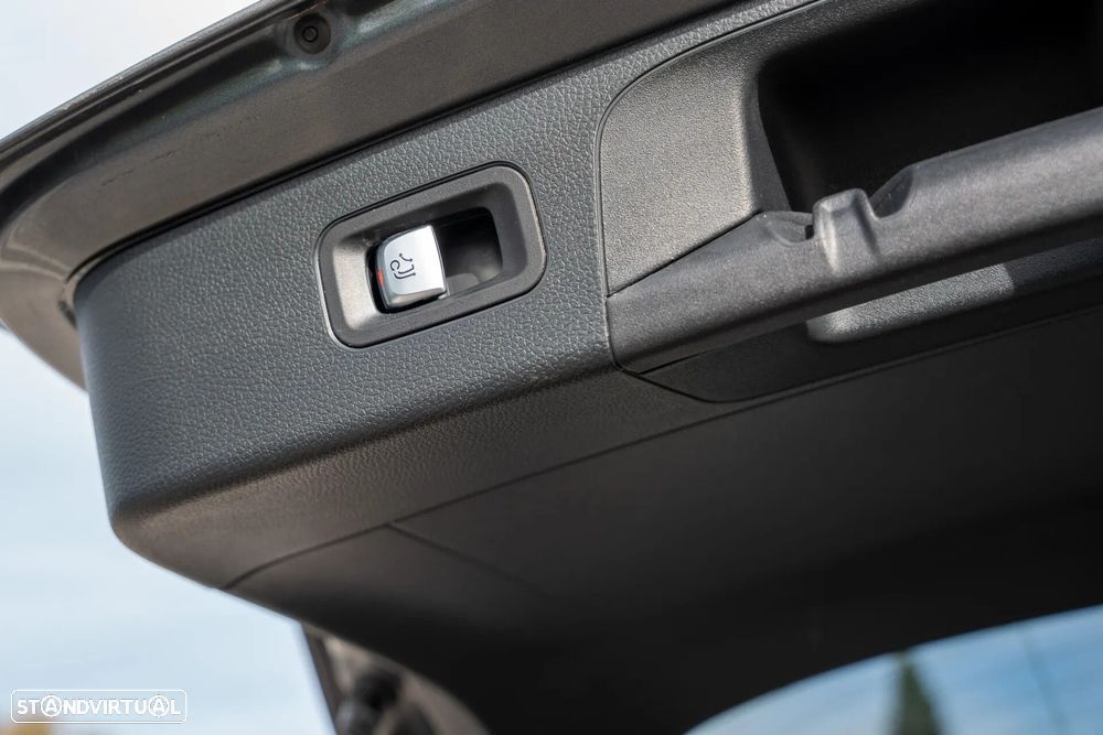 Mercedes-Benz GLC 220 d 4Matic Edition - 23