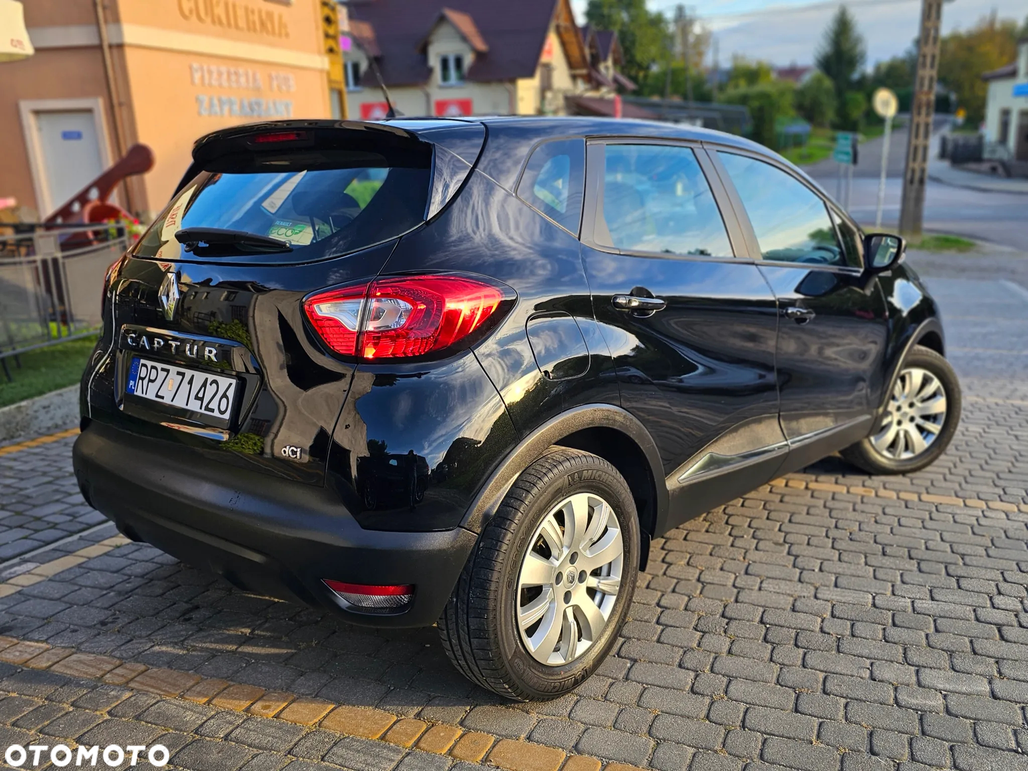 Renault Captur dCi 90 EDC Dynamique - 2
