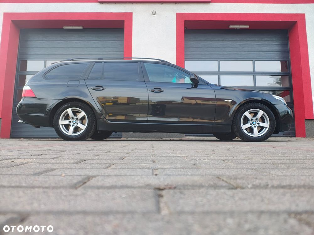 BMW Seria 5 520d Edition Lifestyle - 39