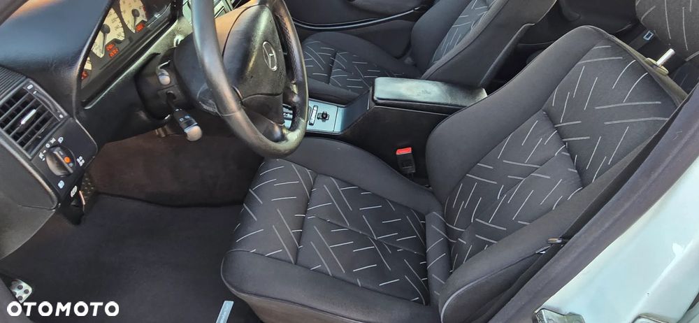 Mercedes-Benz Klasa C - 20