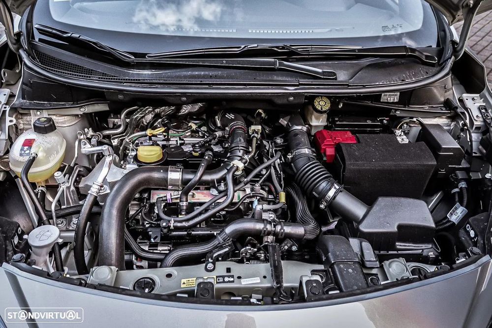 Nissan Micra 1.0 IG-T N-Style Burgundy - 5