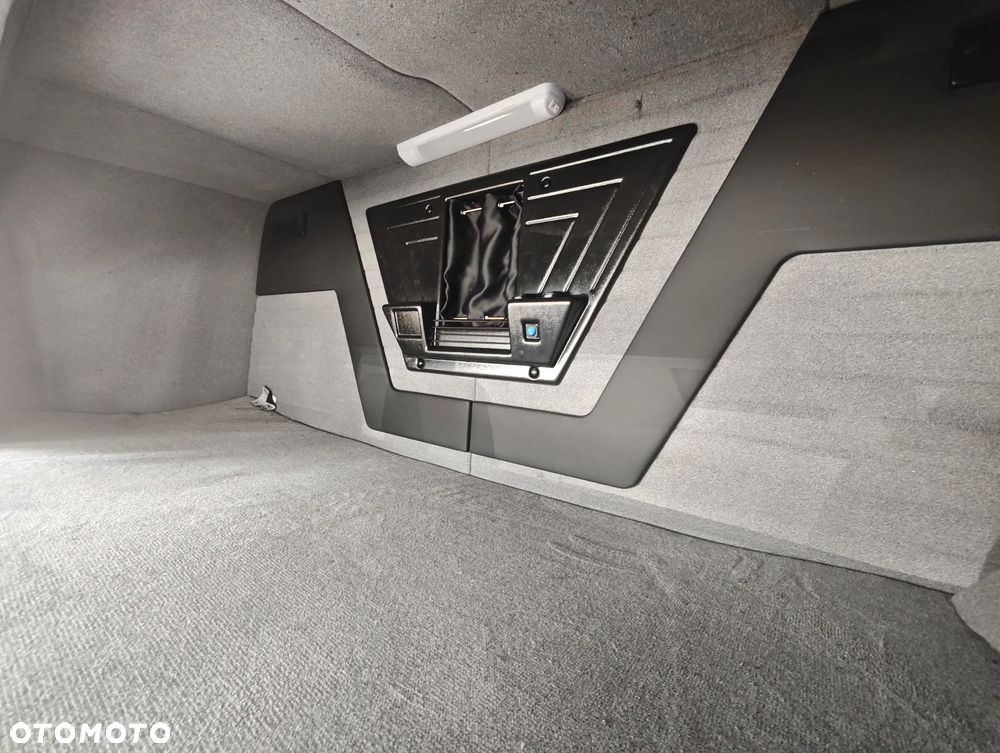 Iveco Daily 3.0 210 KM autolaweta vdi Niebieski Metalik - 13