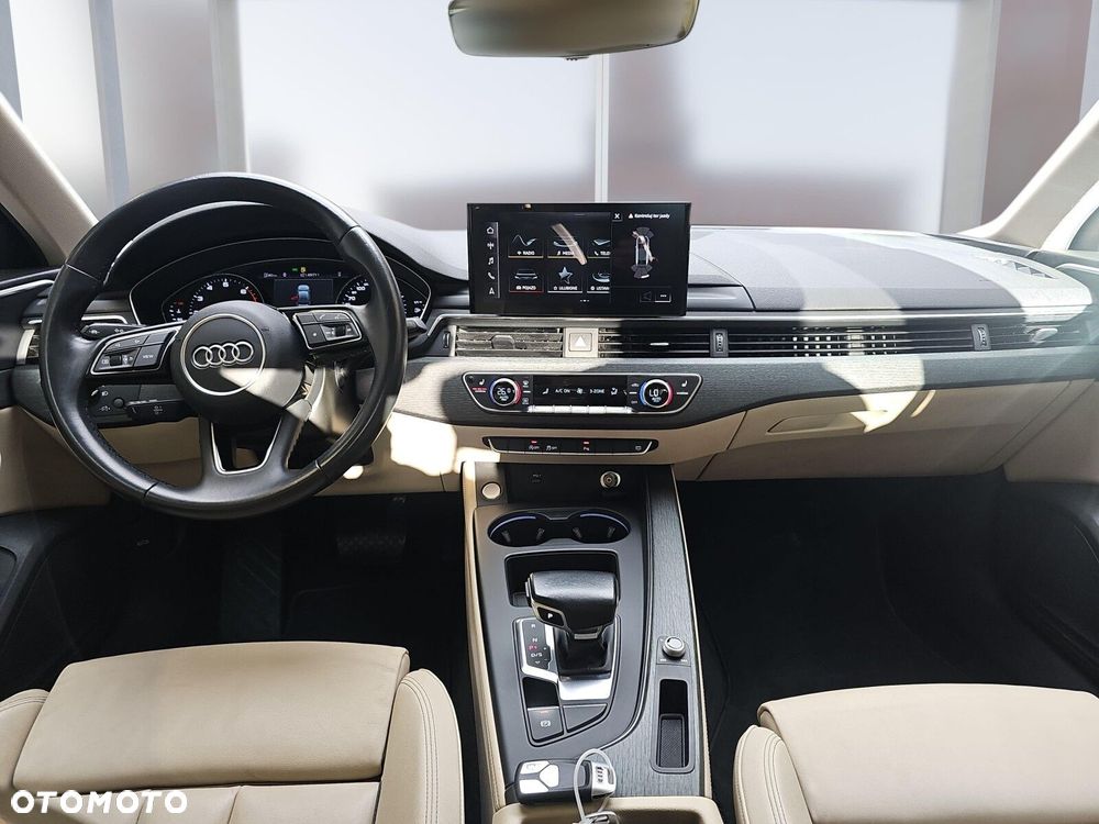 Audi A4 Limousine - 8