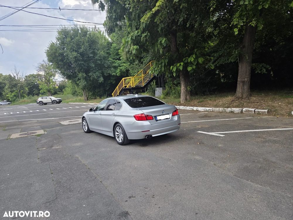 BMW Seria 5 ver-520d-efficientdynamics-edition - 5