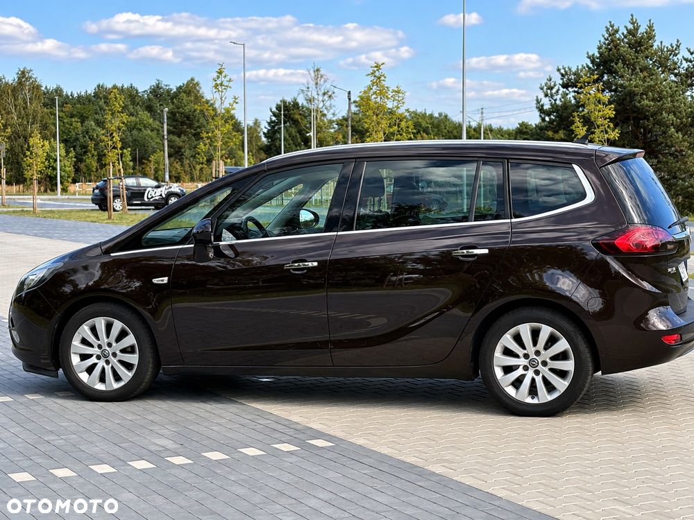 Opel Zafira 1.4 T Cosmo EcoFLEX S&S - 10