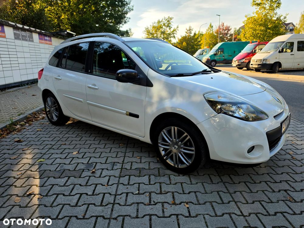 Renault Clio 2011 photo 3