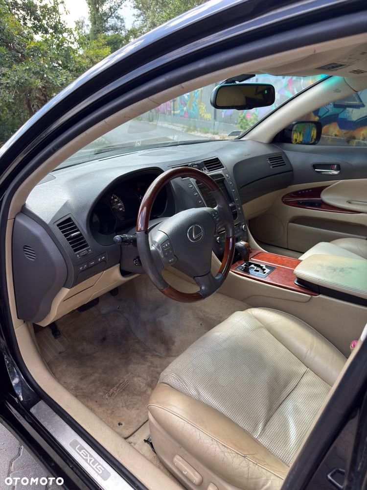 Lexus GS 350 AWD - 10