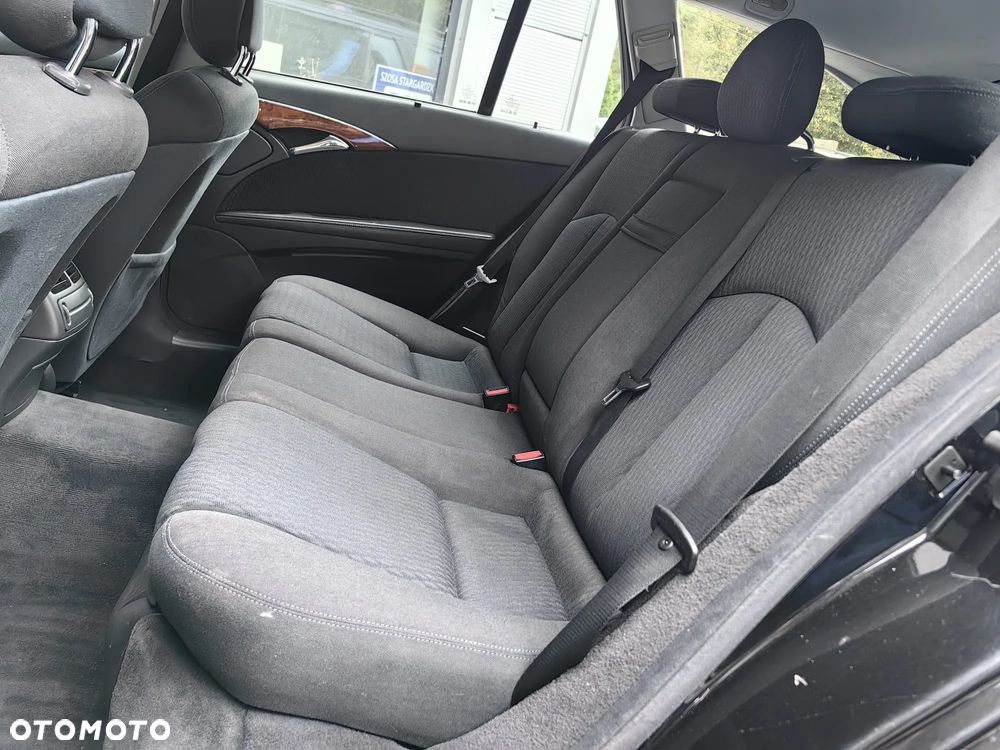 Mercedes-Benz Klasa E - 2