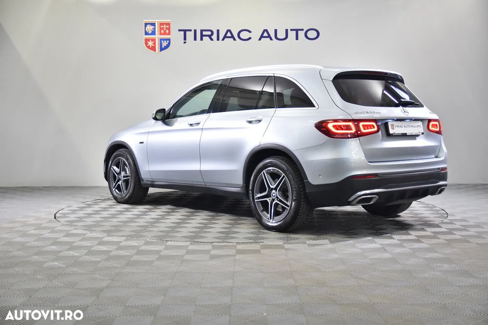 Mercedes-Benz GLC - 4