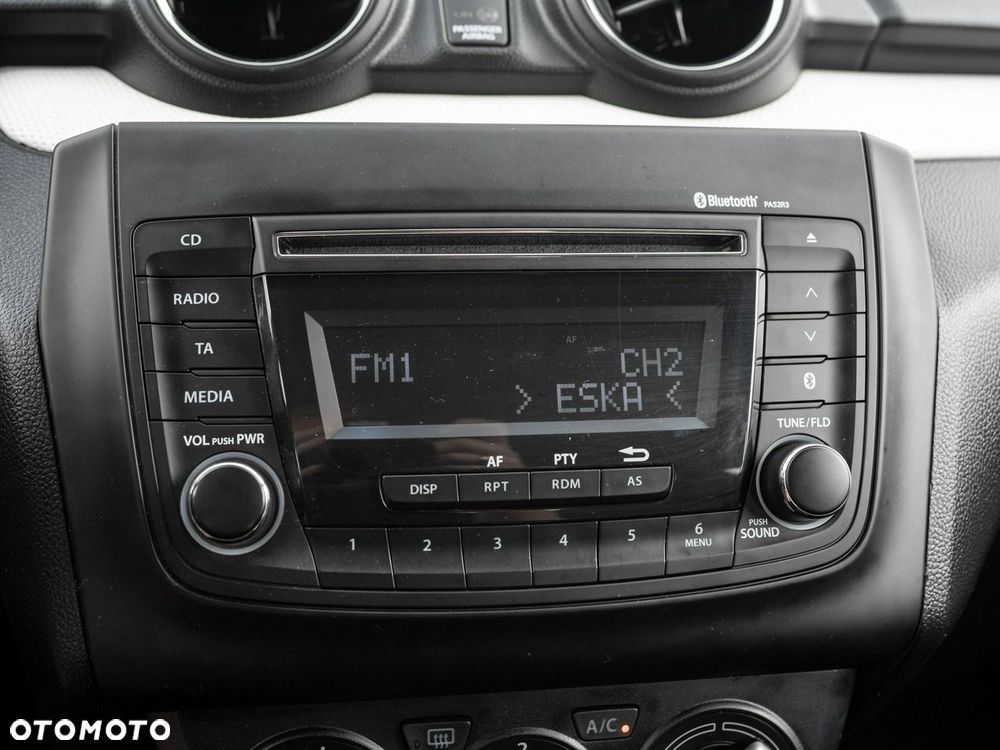 Suzuki Swift - 18