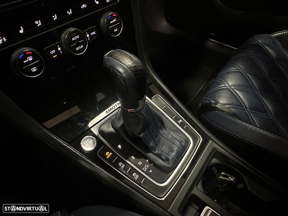 VW Golf R 4Motion BlueMotion DSG - 11