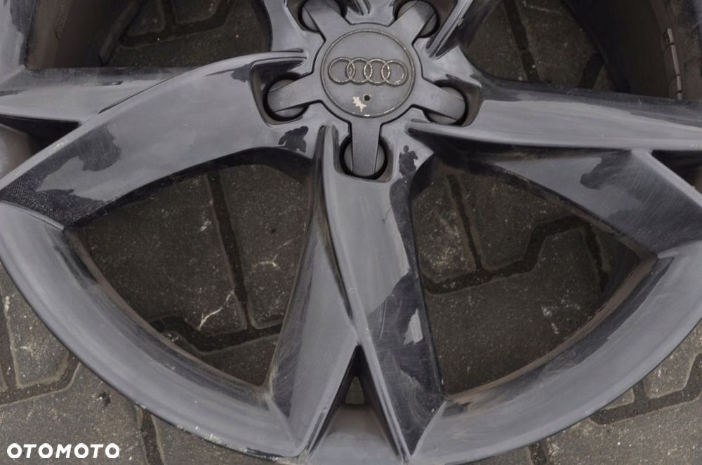 AUDI FELGA 19x8,5J ET32  5X112 8T0601025F - 5