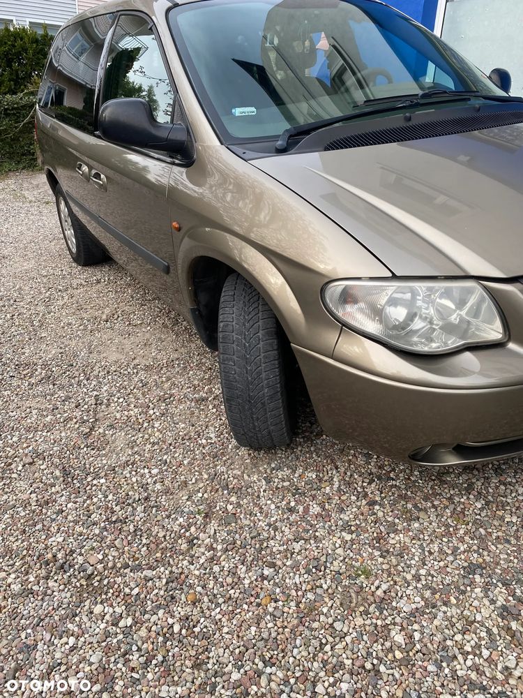 Chrysler Voyager - 4