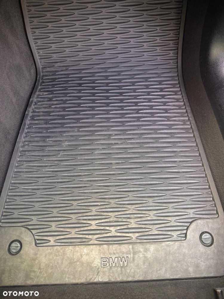 BMW Seria 3 - 15