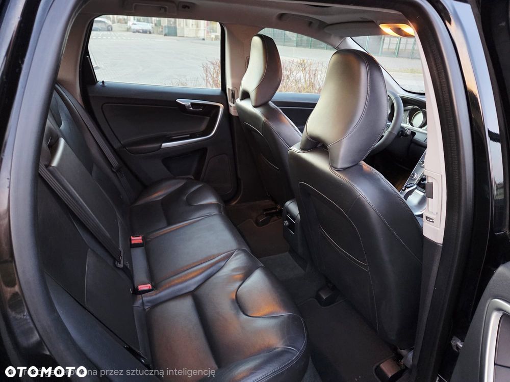Volvo XC 60 D3 Drive-E Summum - 13