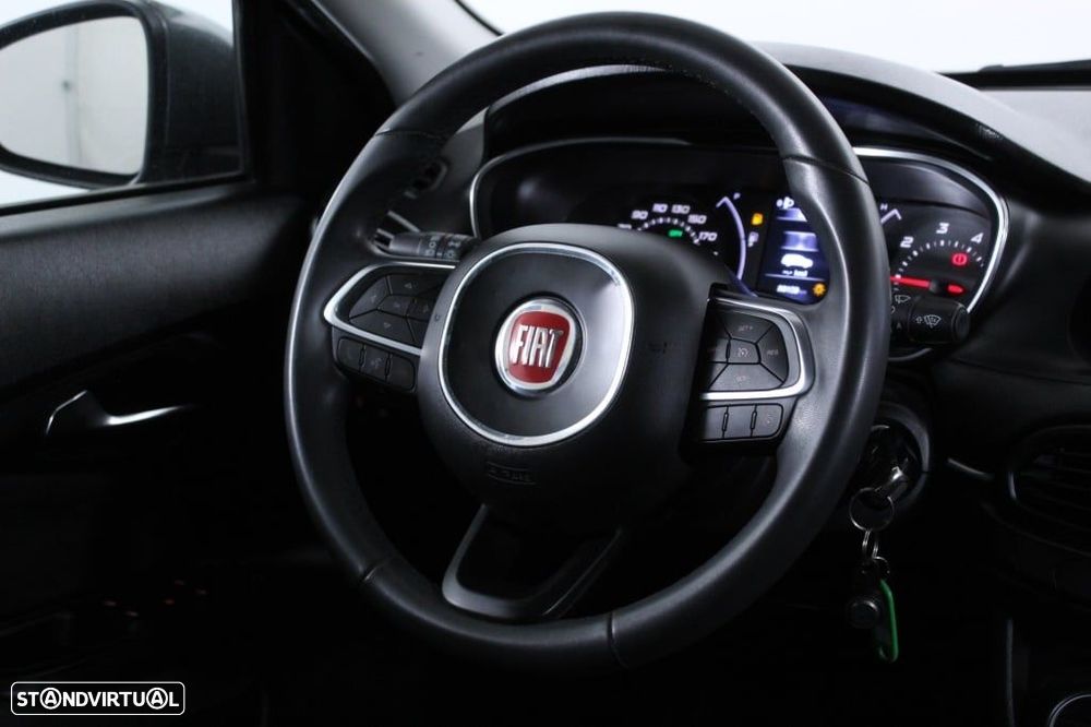 Fiat Tipo Station Wagon 1.6 M-Jet Lounge - 16