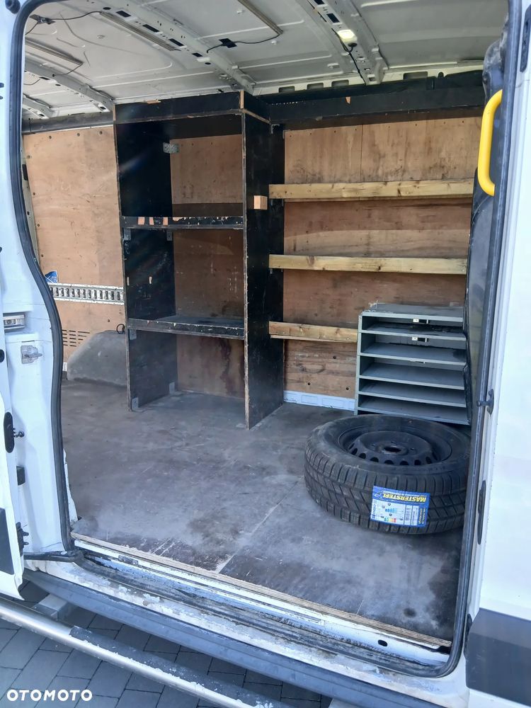 Ford Transit - 6