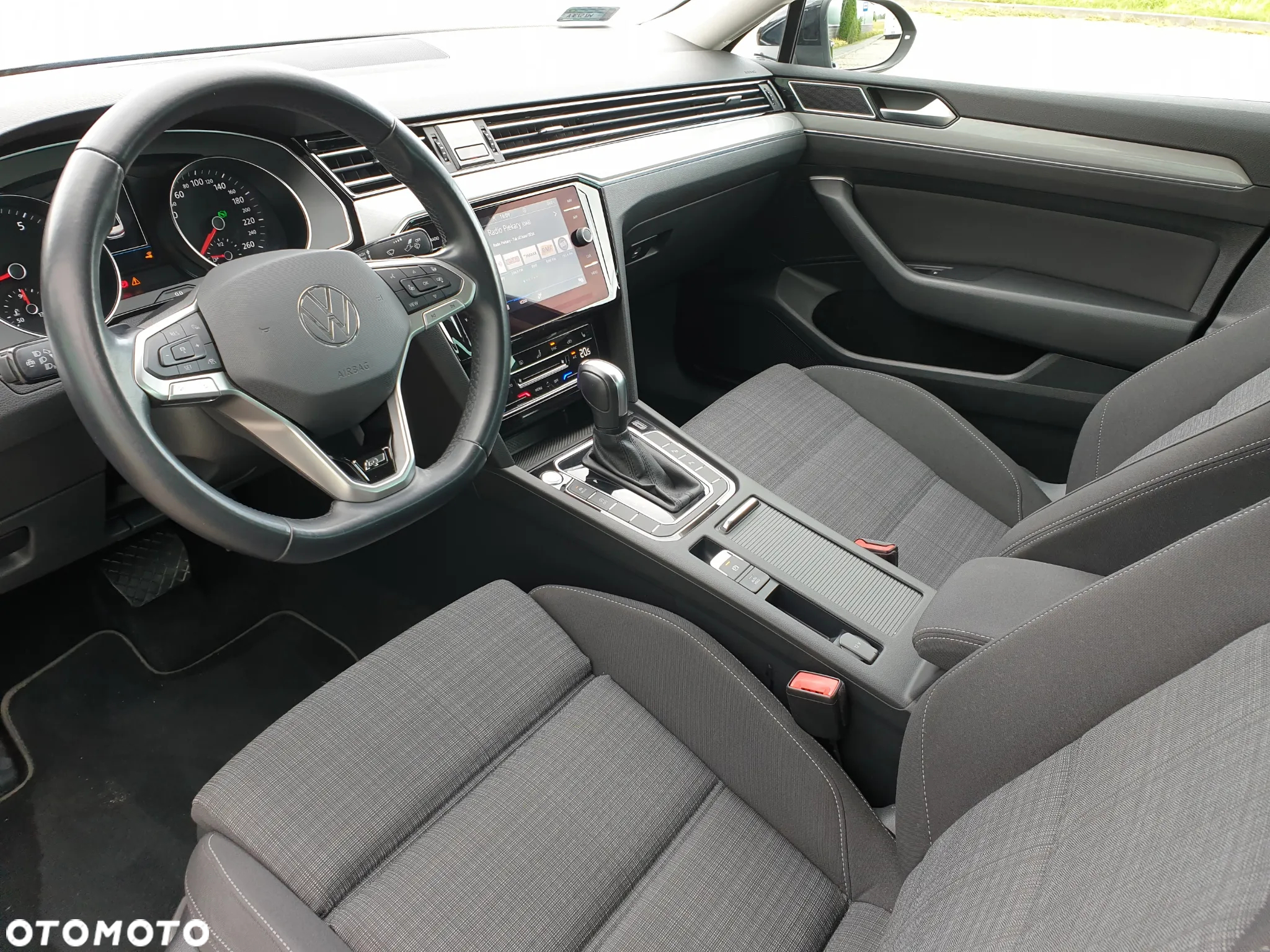 Volkswagen Passat 1.5 TSI EVO Business DSG - 23