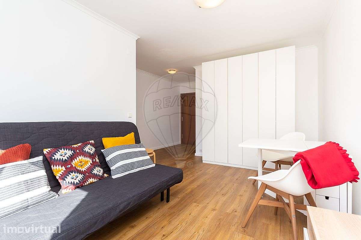 Apartamento T0 para arrendamento - Grande imagem: 3/17