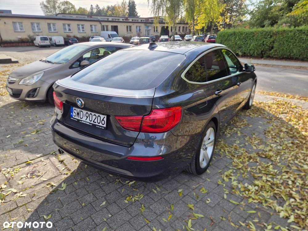 BMW 3GT 318d M Sport - 4