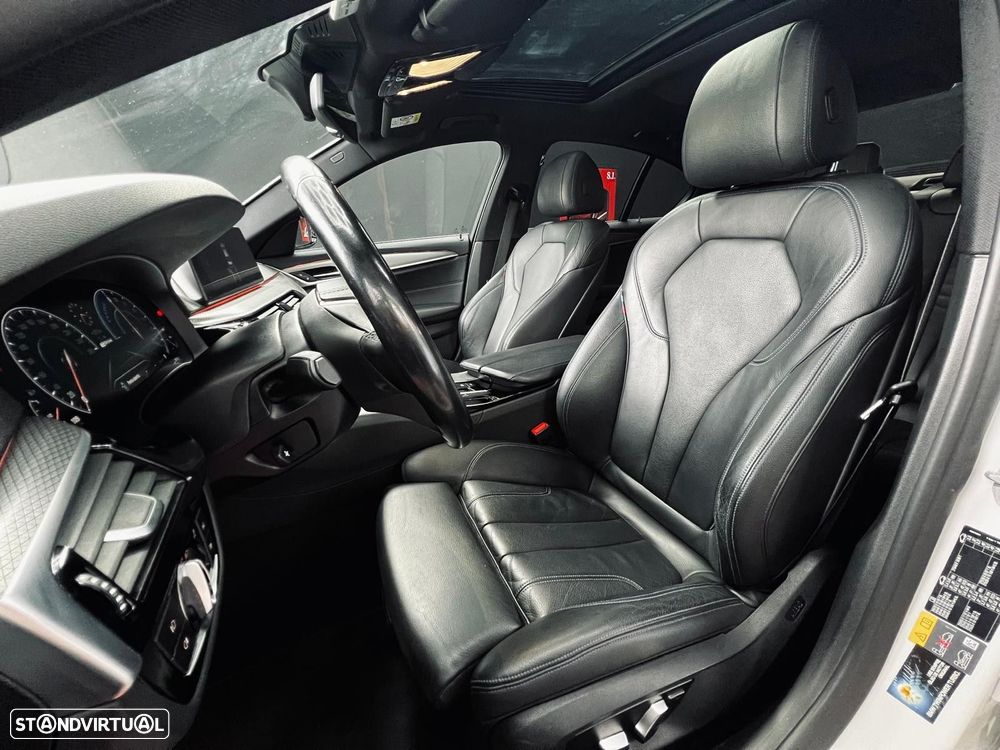 BMW 530 e iPerformance Pack M - 21