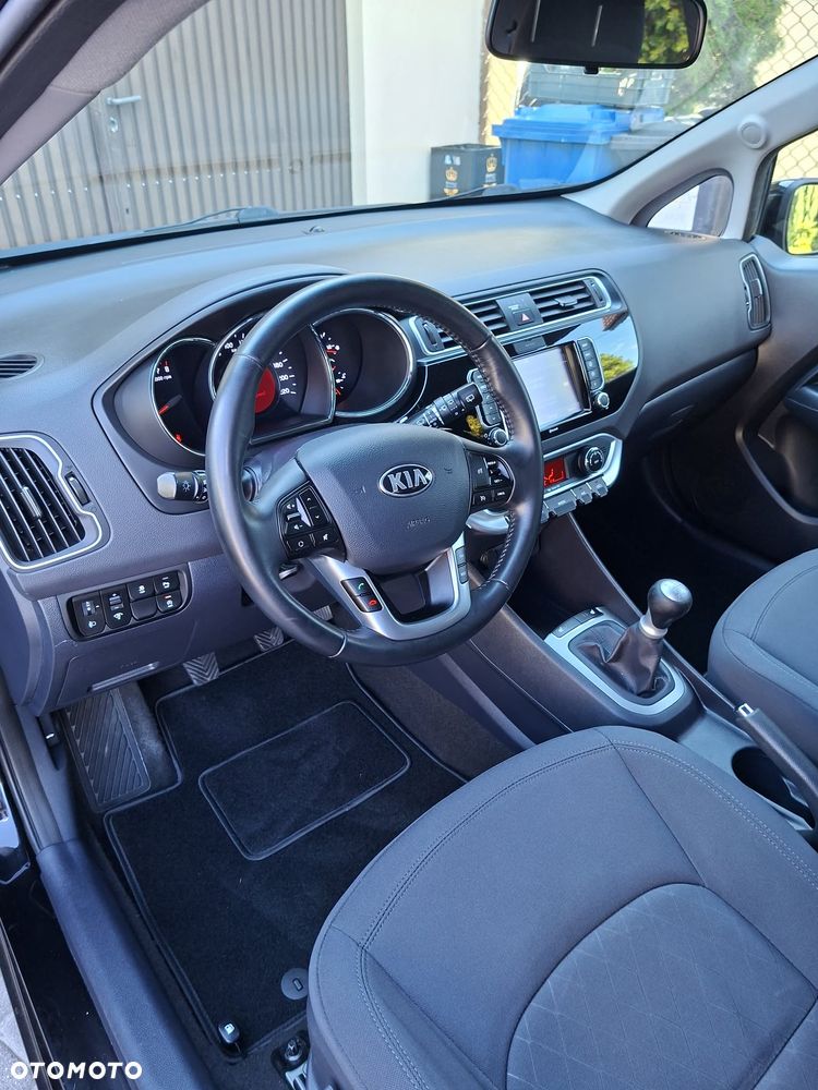 Kia Rio 1.2 Dream-Team Edition - 9