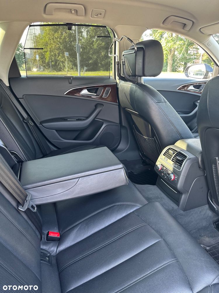 Audi A6 Avant 2.0 TDI Quattro S tronic - 32
