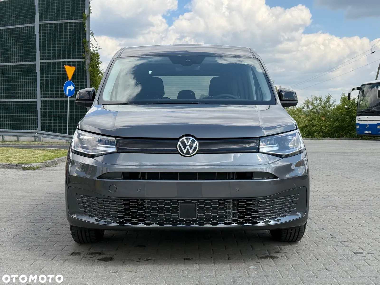 Volkswagen Caddy 1.5 TSI - 2