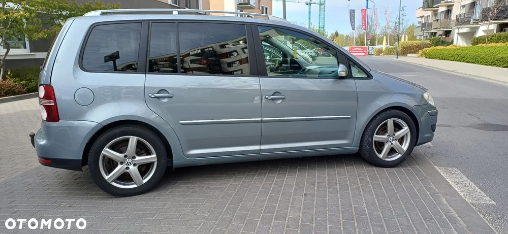 Volkswagen Touran 1.4 TSI Comfortline - 3