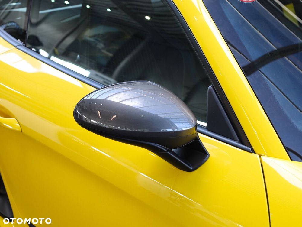 Porsche 718 Cayman - 22
