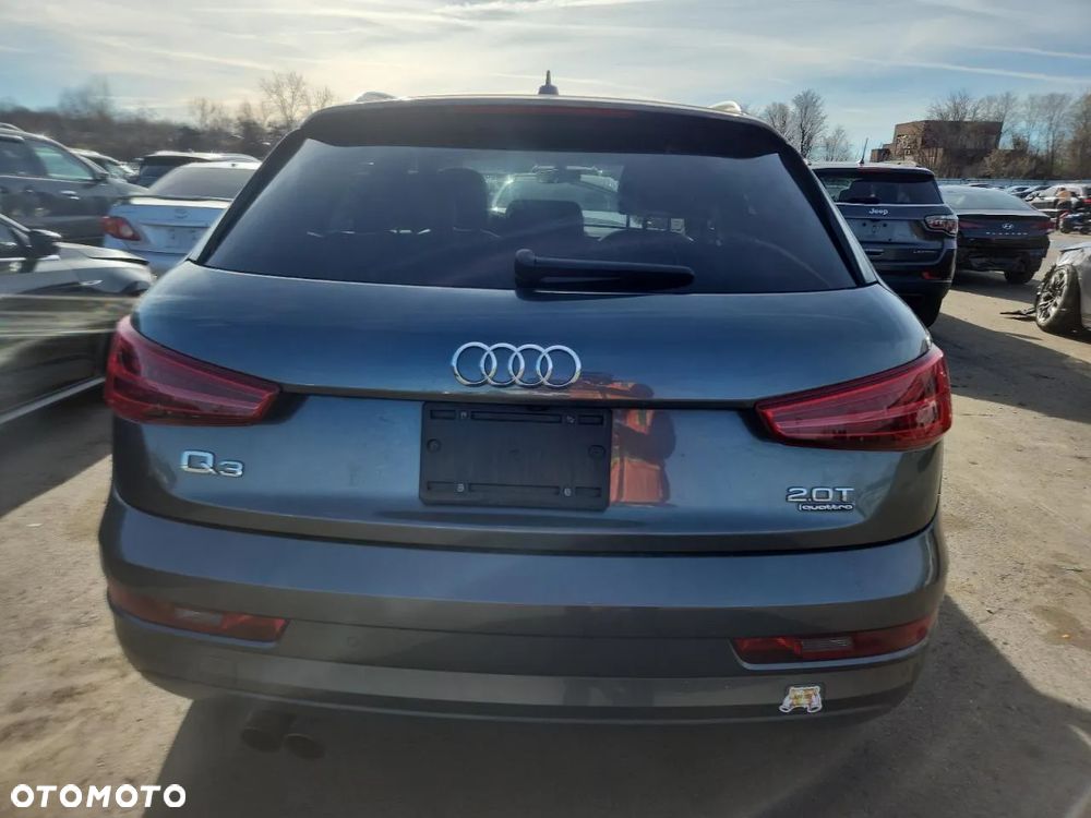 Audi Q3 2.0 TFSI Quattro S tronic design - 6