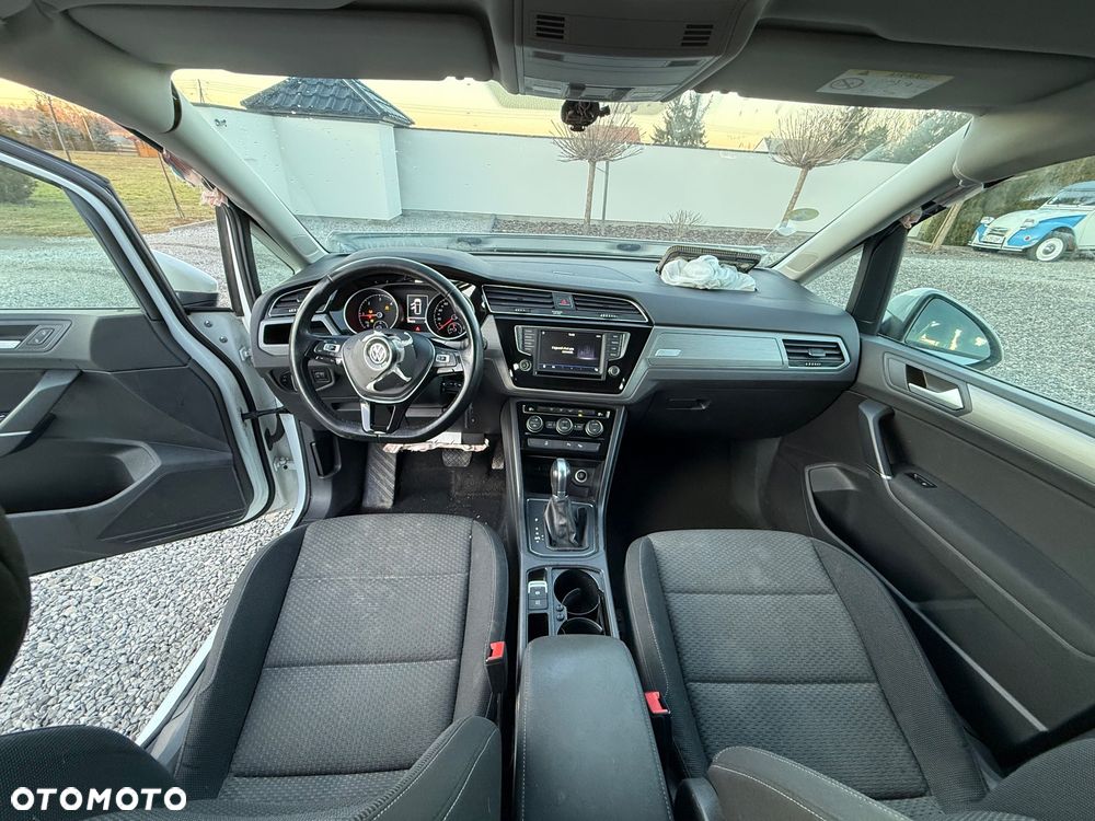 Volkswagen Touran 1.6 TDI SCR (BlueMotion Technology) DSG Comfortline - 6