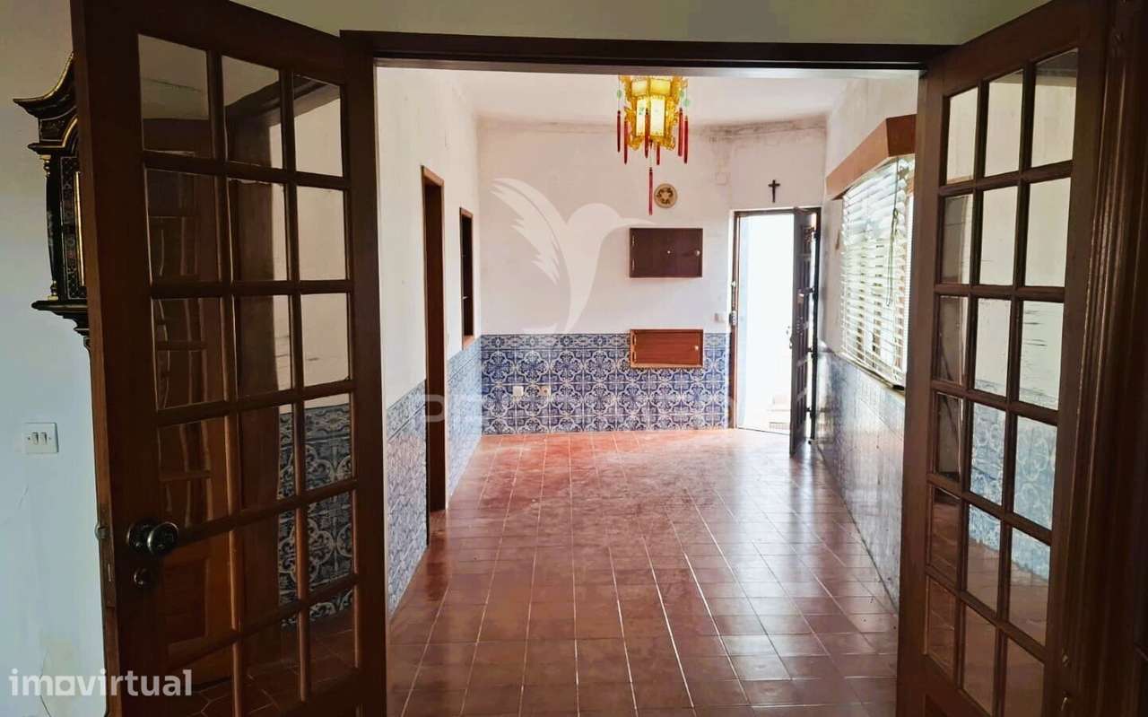 Moradia T2+1,Garagem,Anexos,Arneiro das Milhariças, Santarém - Grande imagem: 2/36