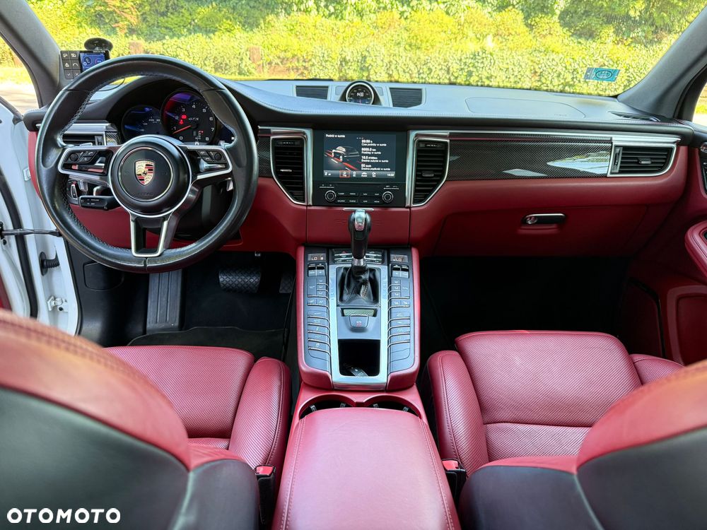 Porsche Macan - 11