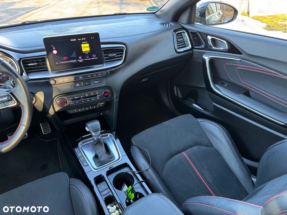 Kia ProCeed 1.6 T-GDI DCT7 OPF GT - 22