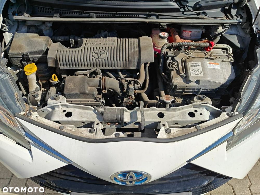 Toyota Yaris - 18