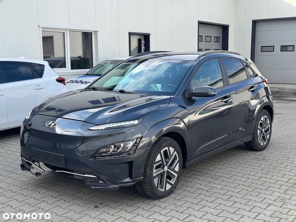 Hyundai Kona Premium - 2