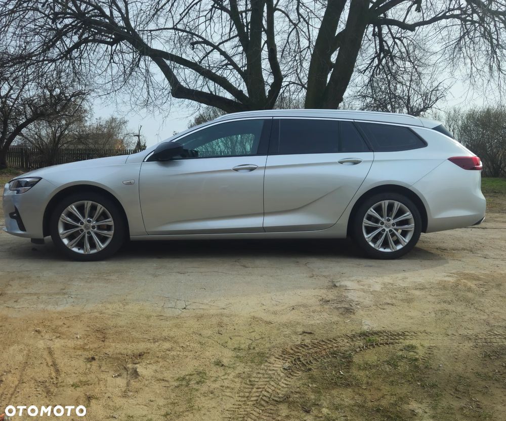 Opel Insignia - 1