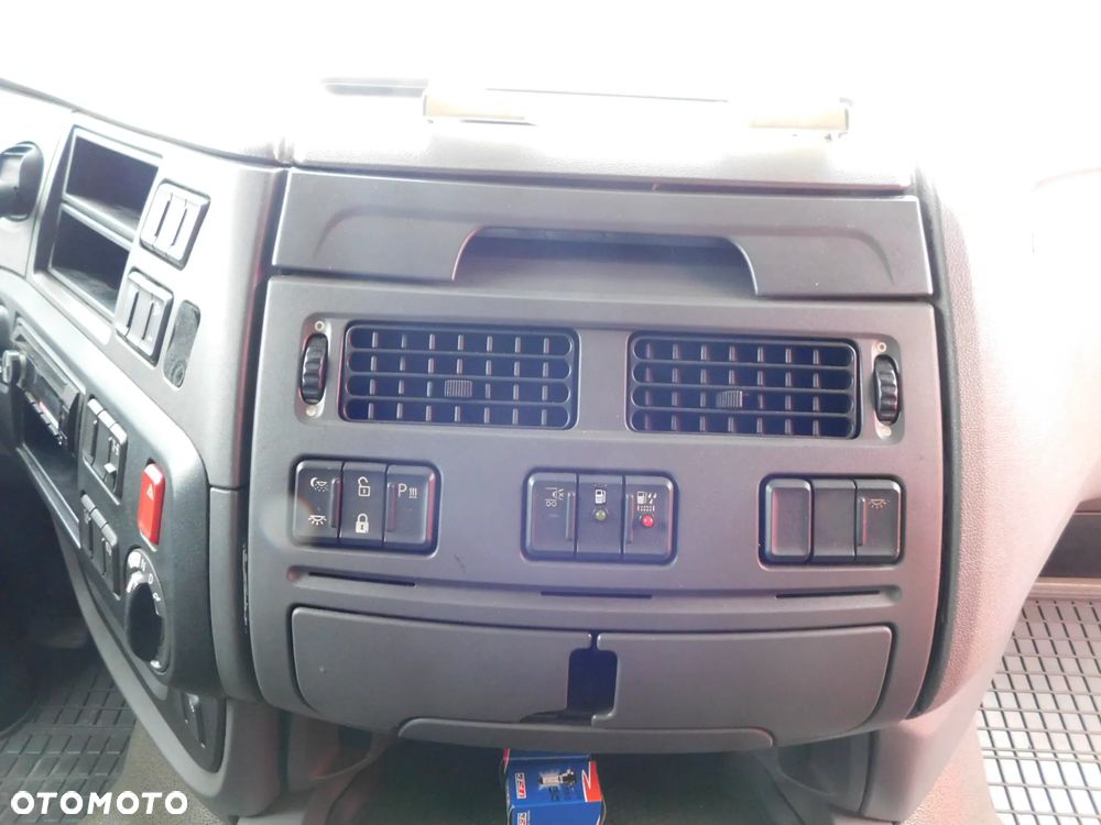 DAF XF460FT - 17