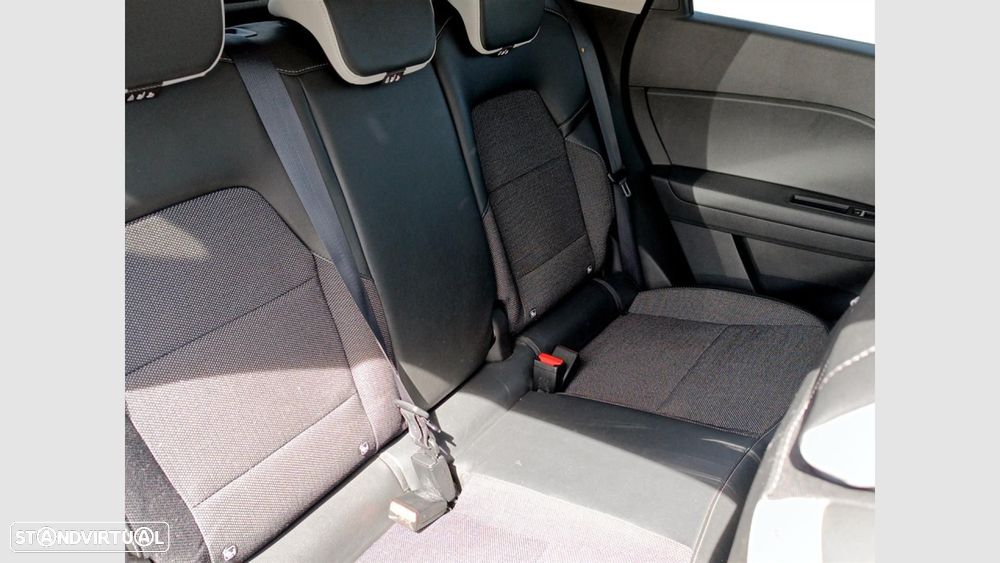 Renault Captur 1.0 TCe Techno - 18