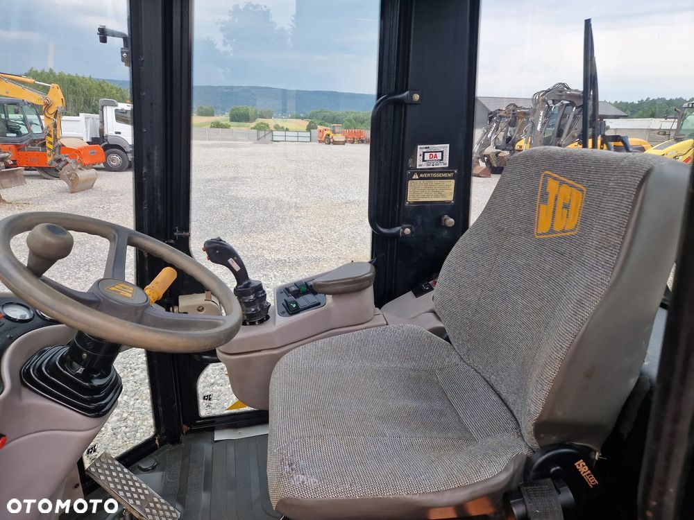 JCB 409 - 7