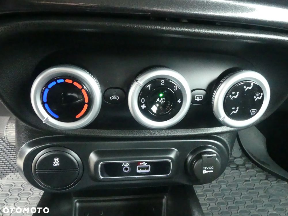 Fiat 500L 1.4 16V T-Jet Pop - 29