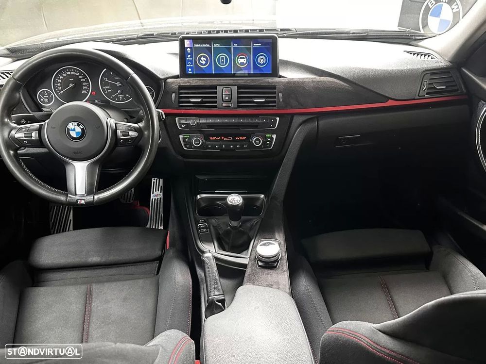 BMW 320 d Pack M - 22