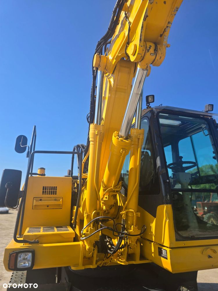 Komatsu PW 160-7K - 17